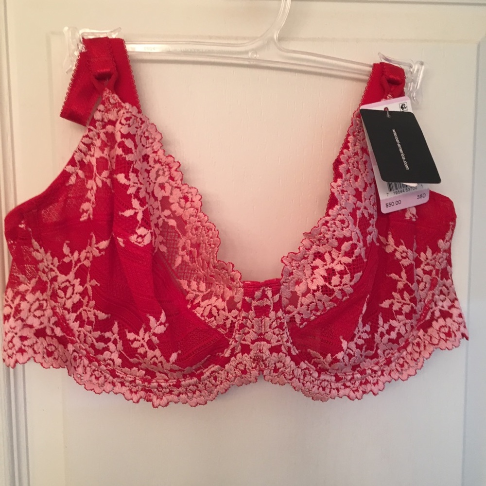 NWT Wacoal Embrace Lace Underwire Bra - Picture 3 of 3